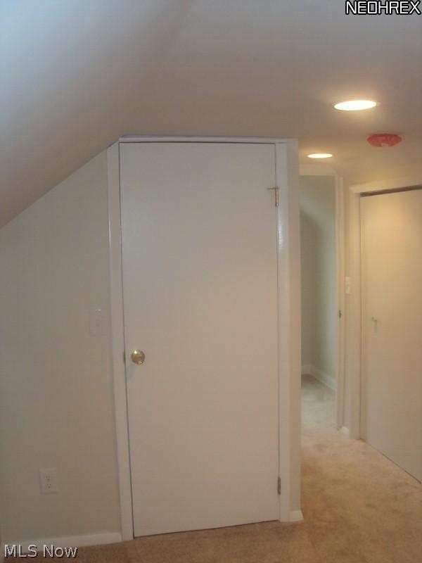 4154 Verona Road Cleveland, OH 44121 - Photo 13 of 17