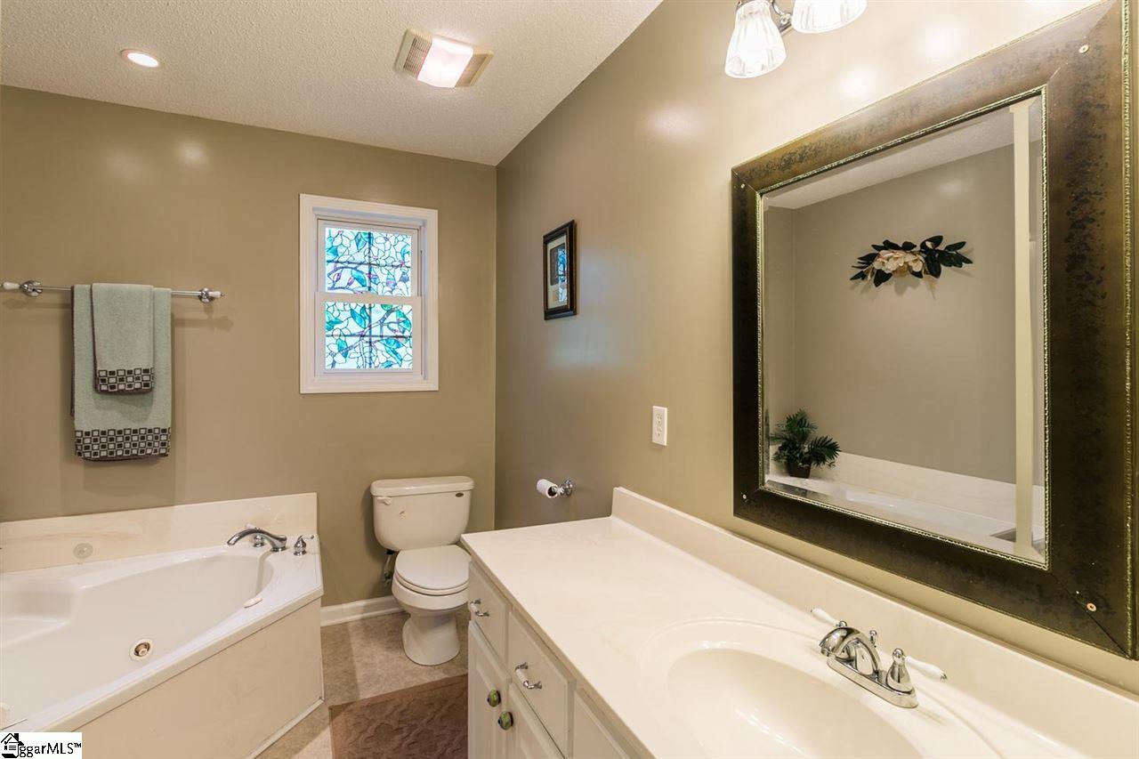 5076 Jordan Road Greer, SC 29651 - Photo 21 of 36