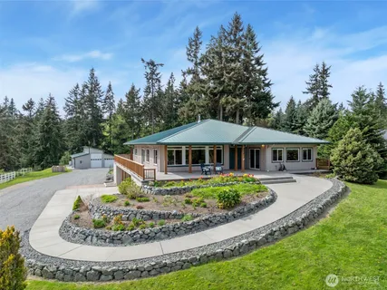 $998,000 | 2385 North 1500 East, Oak Harbor, WA 98277