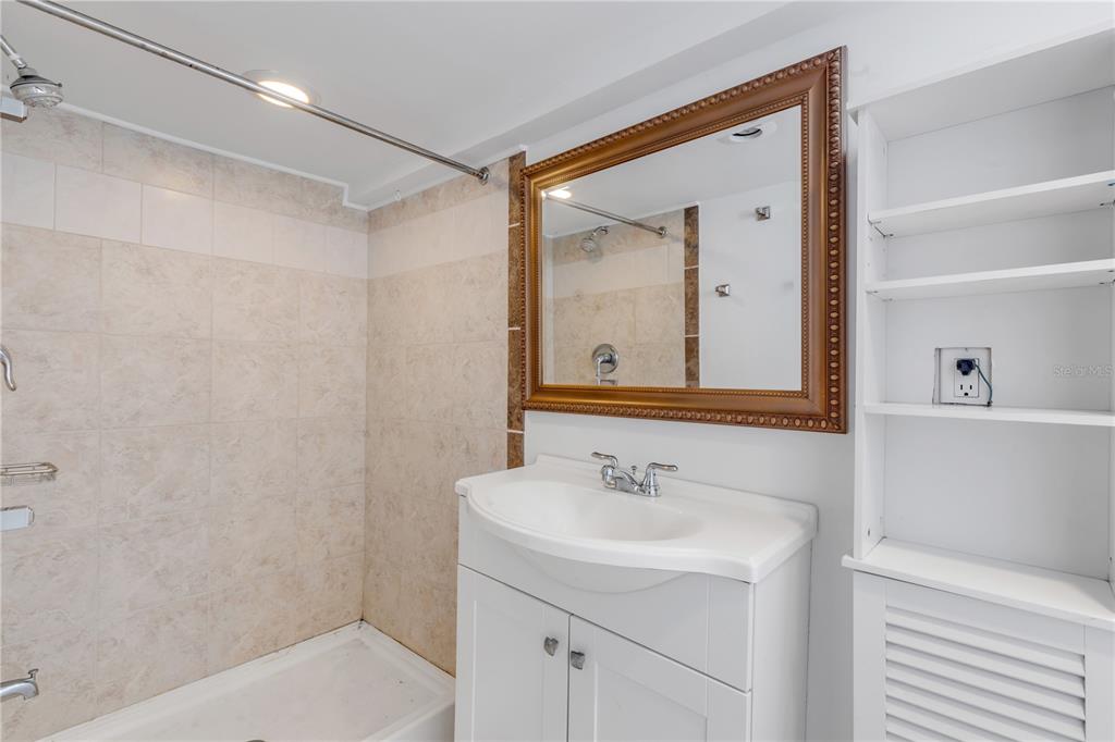 516 Wisteria Road Daytona Beach, FL 32118 - Photo 20 of 31