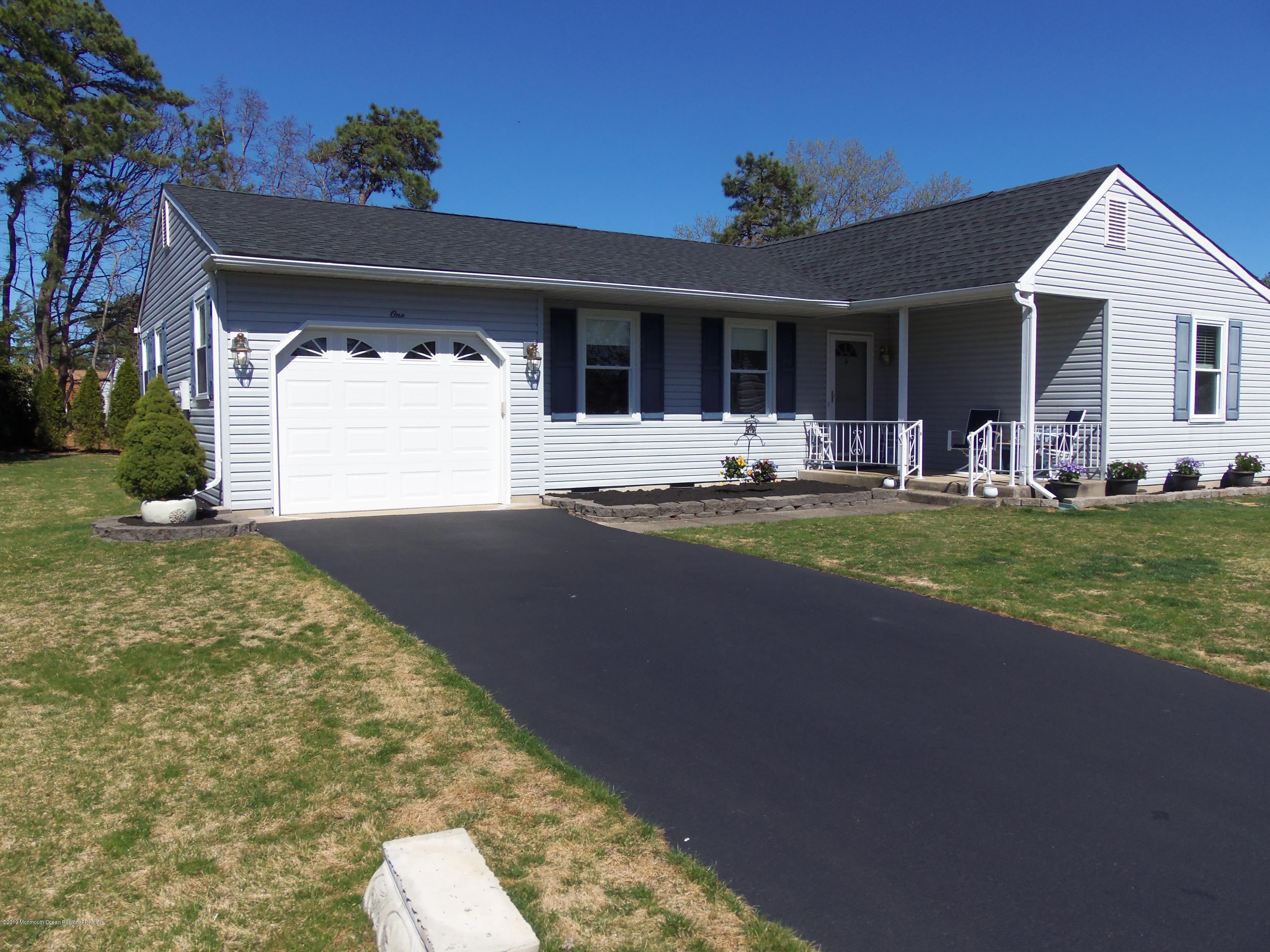 1 Amesbury Road Whiting, NJ 08759 - Photo 26 of 29 100_5286