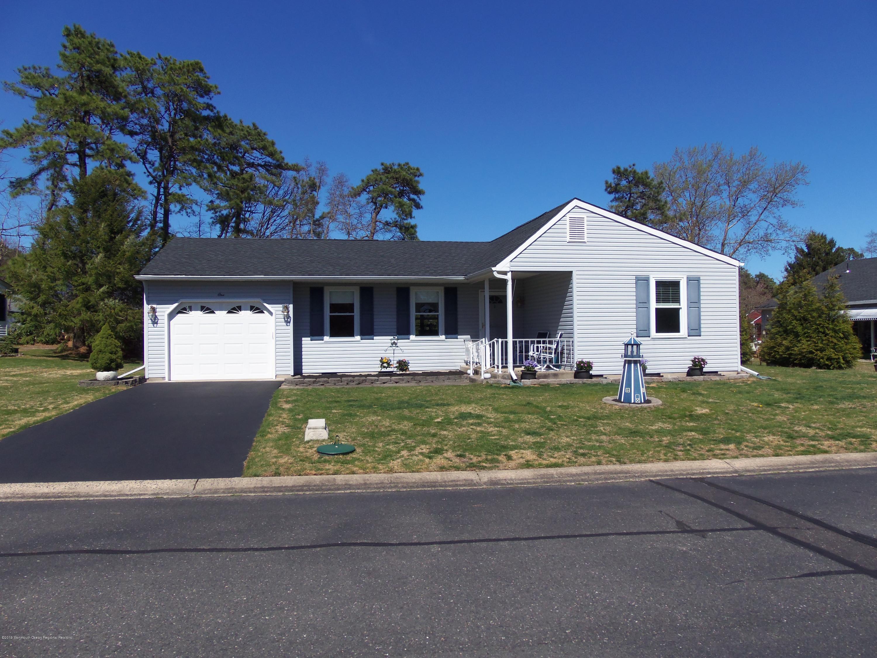 1 Amesbury Road Whiting, NJ 08759 - Photo 27 of 29 100_5288