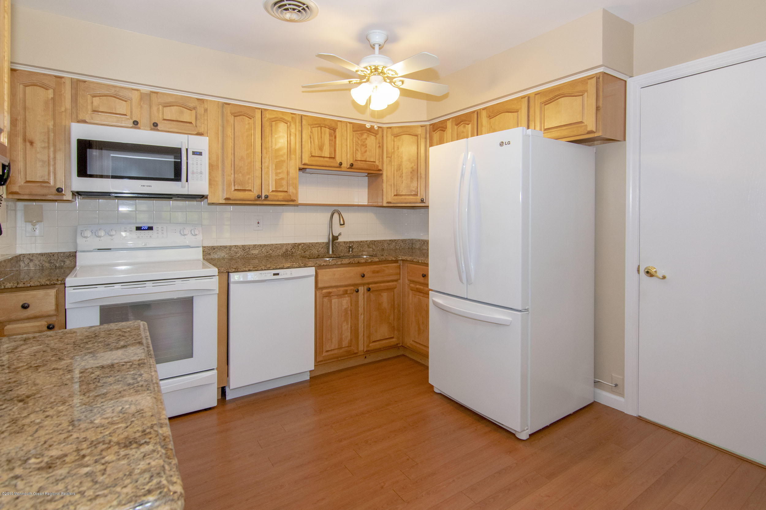 1 Amesbury Road Whiting, NJ 08759 - Photo 9 of 29 Kitchen