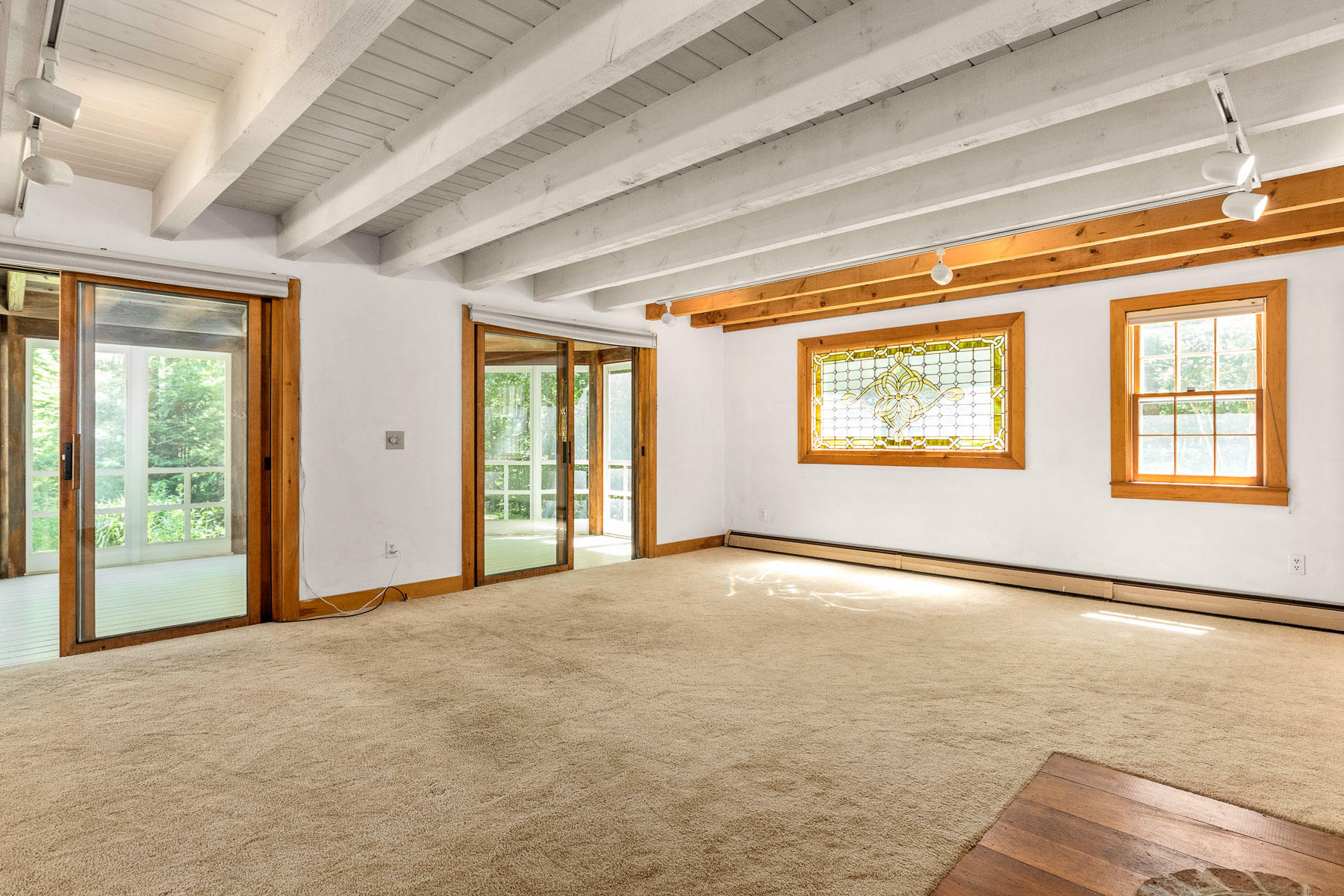 188 Brave Boat Harbor Road Kittery Point, ME 03905 - Photo 22 of 53 Sliders Access Screened Porch
