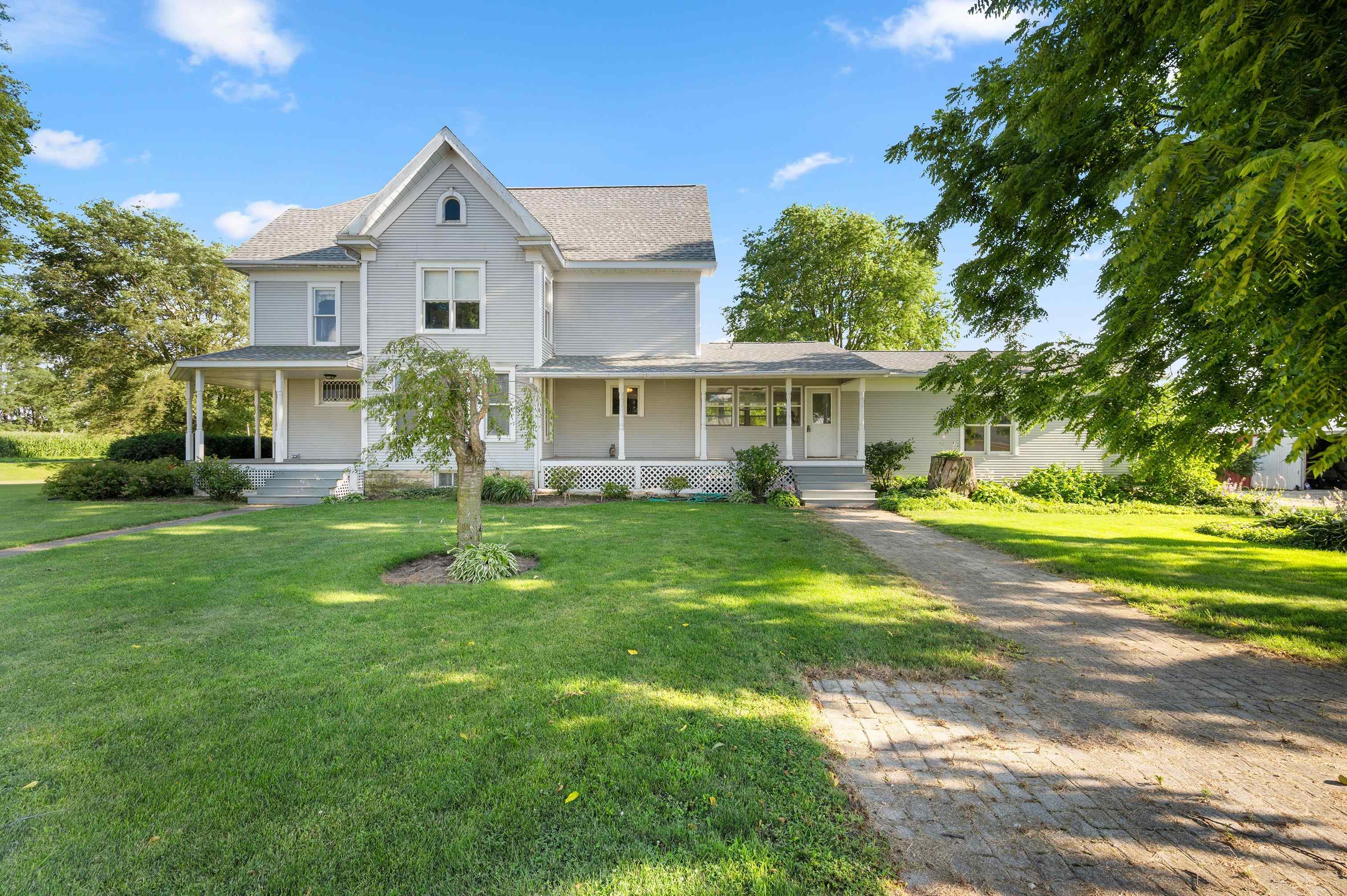1311 Steward Road Steward, IL 60553 - Photo 6 of 62 a front view of a house with a yard