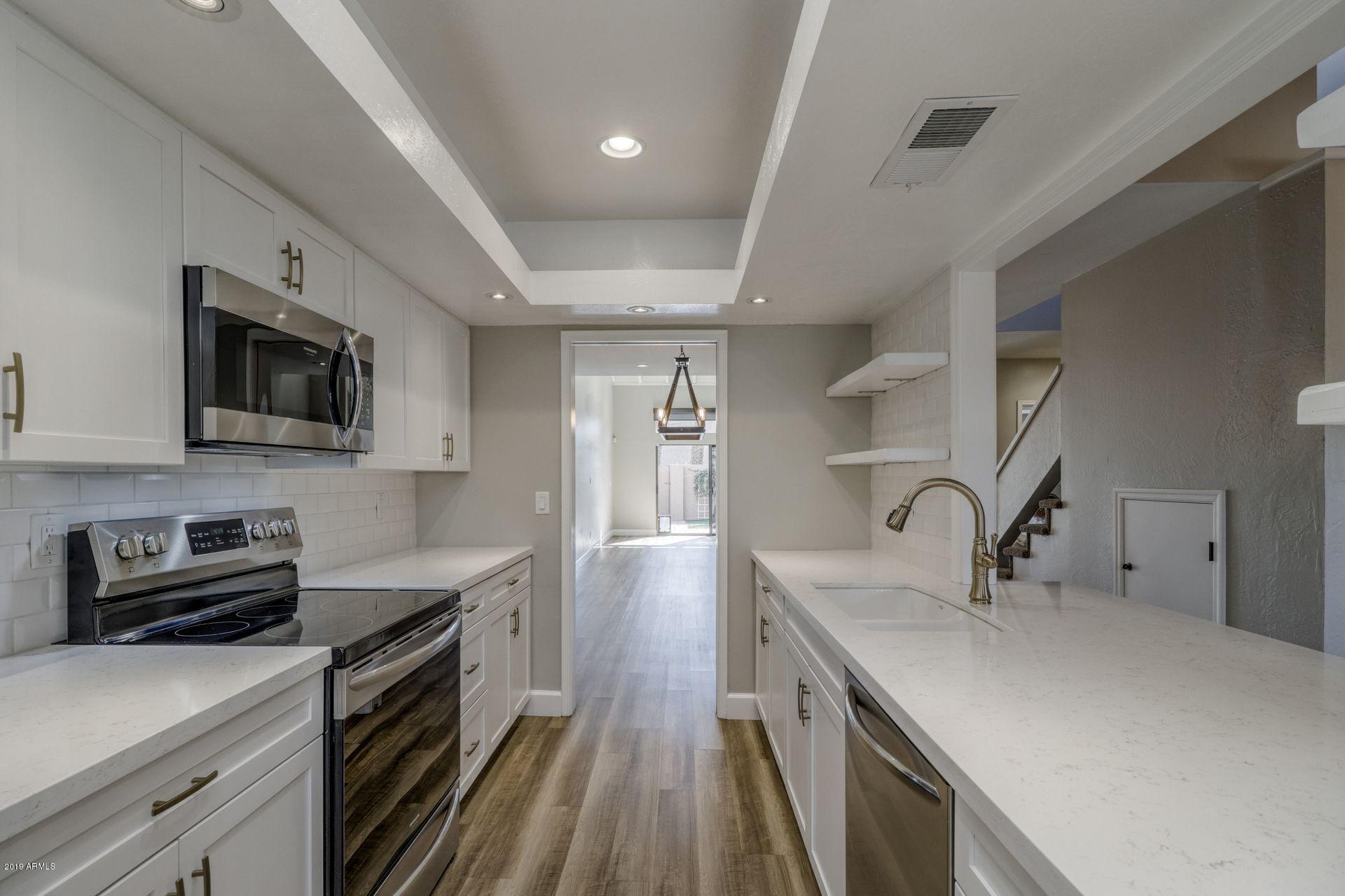 4438 East Camelback Road, Unit 148 Phoenix, AZ 85018 - Photo 12 of 34 15