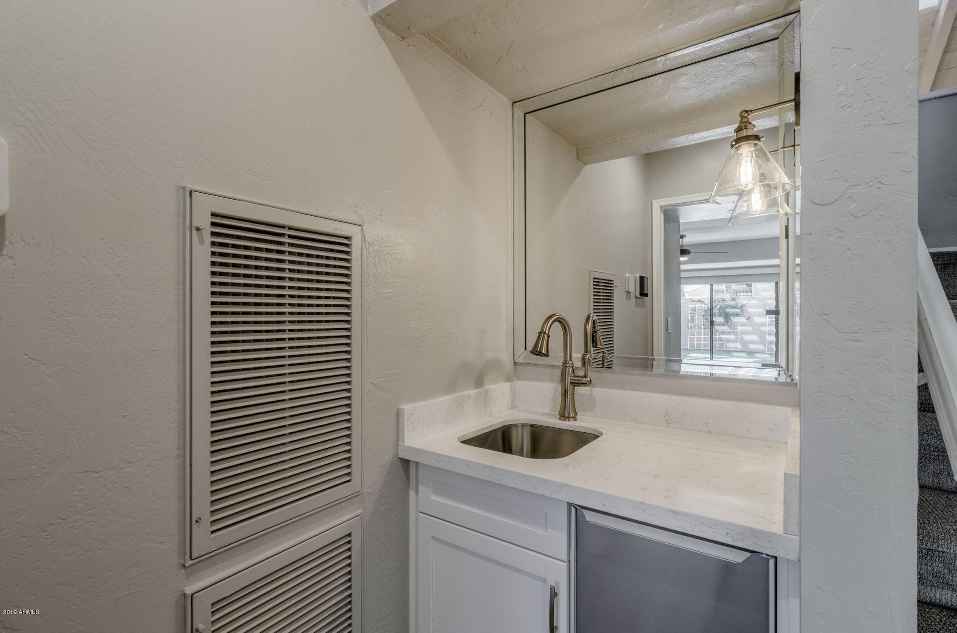 4438 East Camelback Road, Unit 148 Phoenix, AZ 85018 - Photo 14 of 34 12