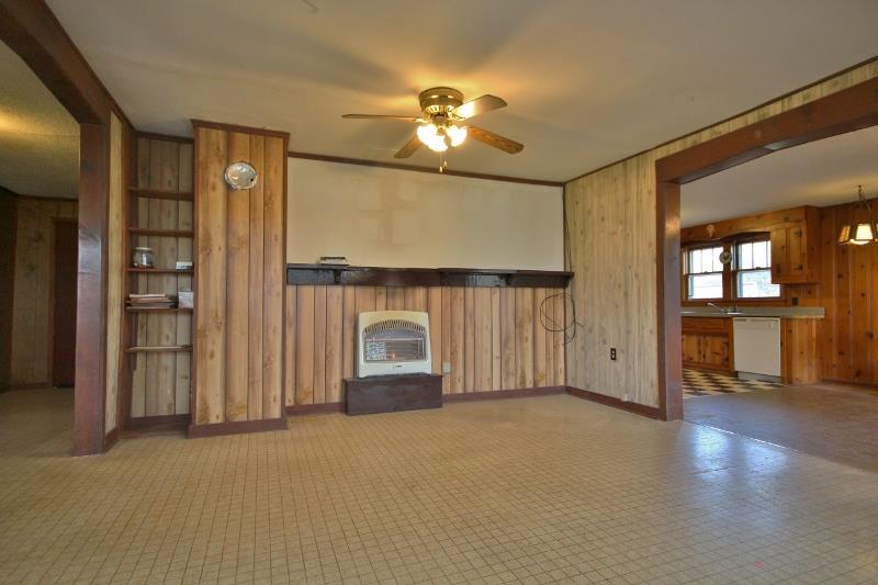 7251 Anderson Road Fairview, TN 37062 - Photo 4 of 30 The living room has the propane heater that heats the home.
