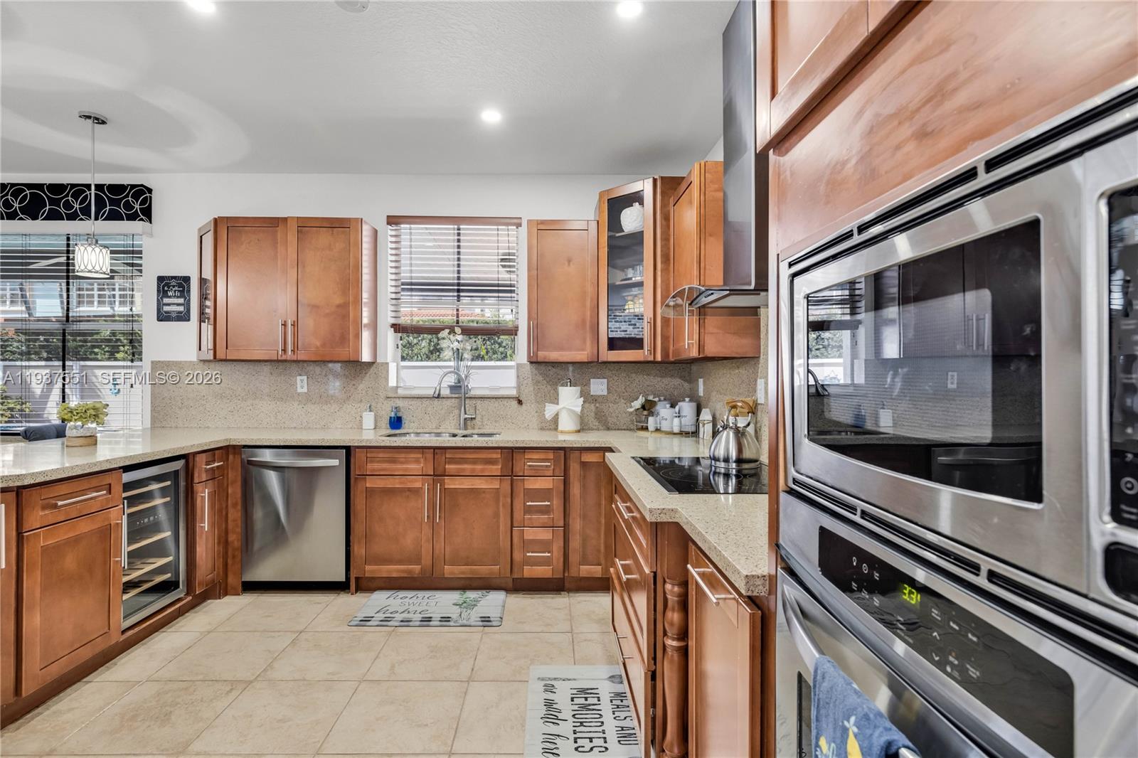 3164 Southwest 147th Place Miami, FL 33185 - Photo 13 of 58