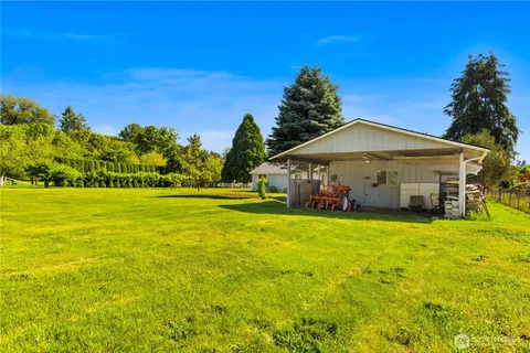 $700,000 | 11110 Kuhlman Road Southeast, Olympia, WA 98513