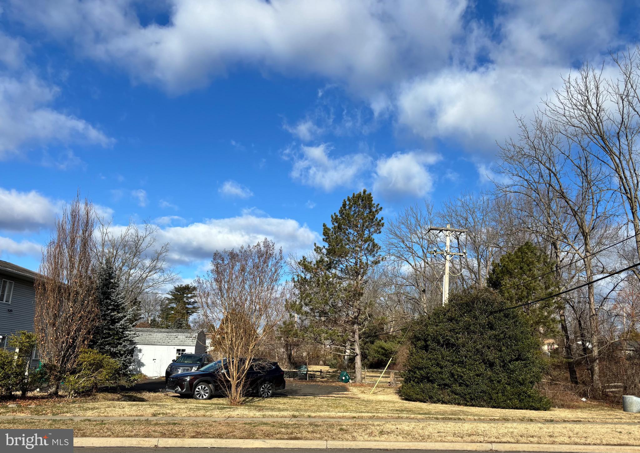 313 Trenton Road Fairless Hills, PA 19030 - Photo 3 of 13 a view of a city