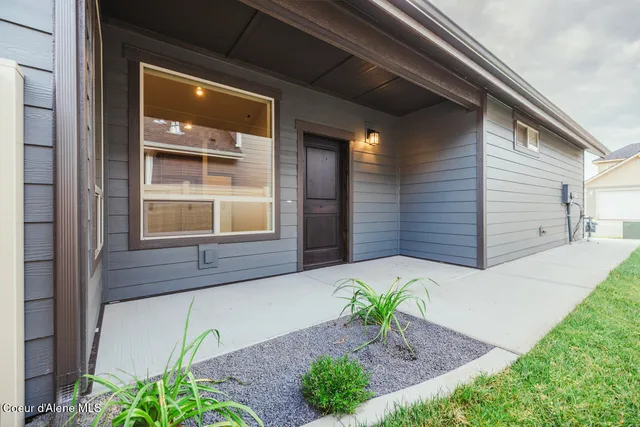 $499,900 | 8424 North Snowflake Lane, Hayden, ID 83835