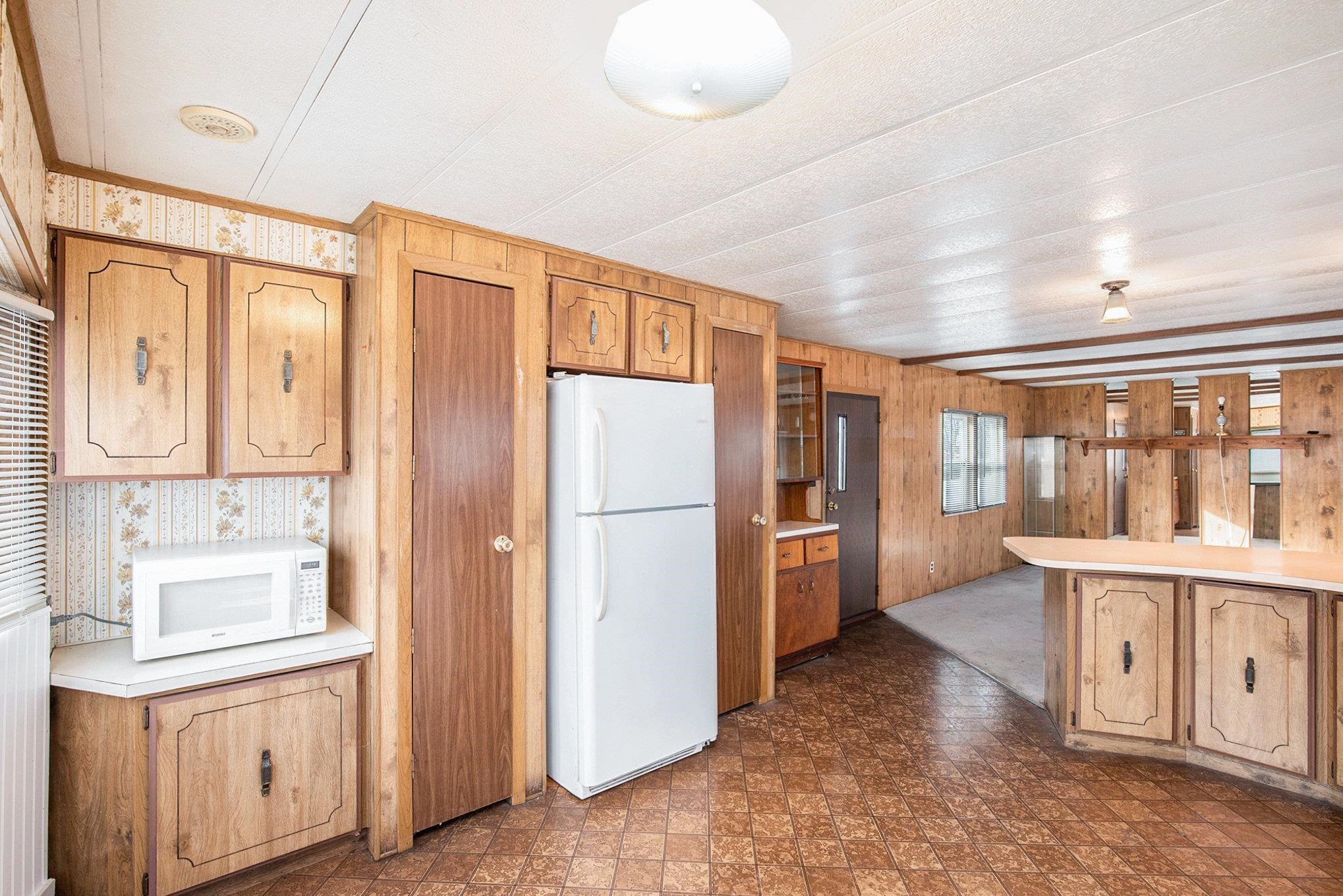 7111 East Deckerville Road Deford, MI 48729 - Photo 16 of 23