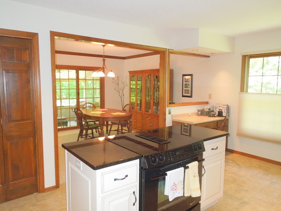 17323 Lochner Road Leo, IN 46765 - Photo 15 of 34