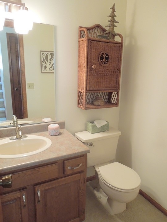 17323 Lochner Road Leo, IN 46765 - Photo 18 of 34