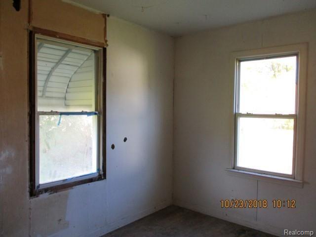 2420 West Dodge Road Clio, MI 48420 - Photo 9 of 10 9.JPG