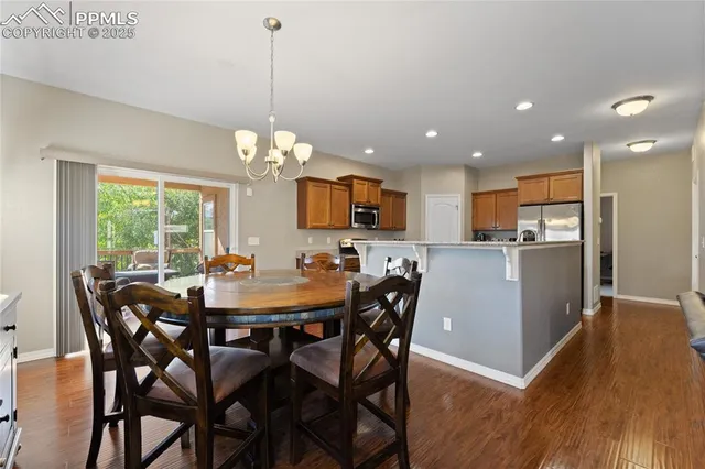 a view of a dining room and livingroom view