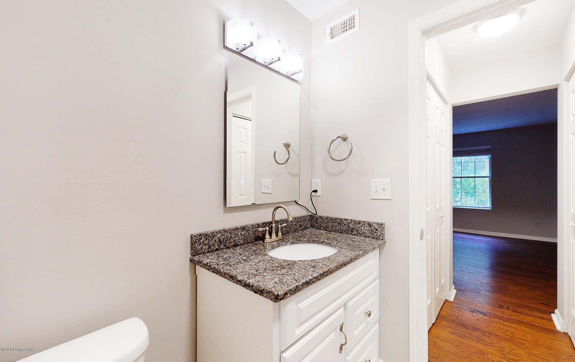 410 Mockingbird Valley Road, Unit 36 Louisville, KY 40207 - Photo 36 of 41 Master Bath w/ walk-shower