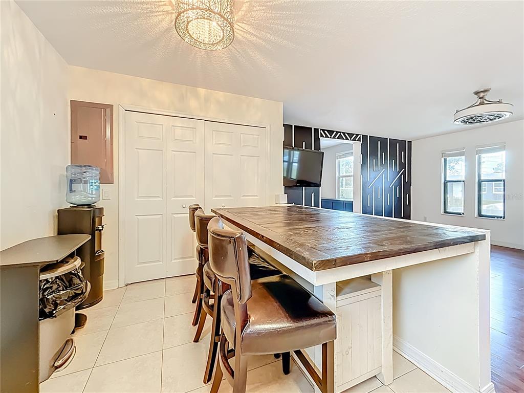 2372 18th Avenue Southwest Largo, FL 33774 - Photo 17 of 80