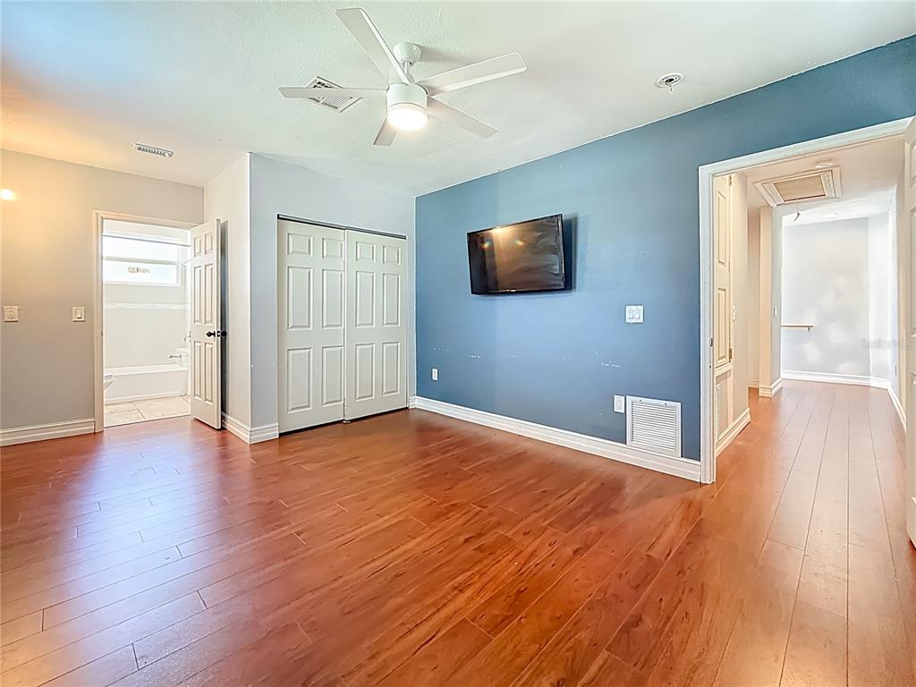 2372 18th Avenue Southwest Largo, FL 33774 - Photo 41 of 80 a view of empty room with wooden floor