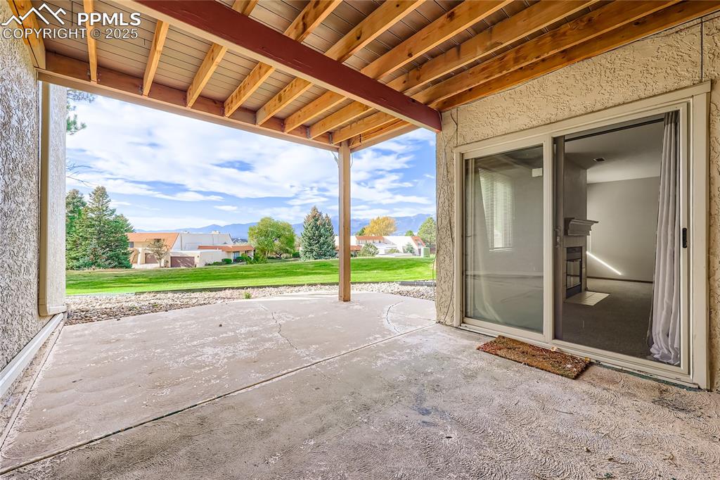 368 Mission Hill Way Colorado Springs, CO 80921 - Photo 28 of 39 a view of a garage