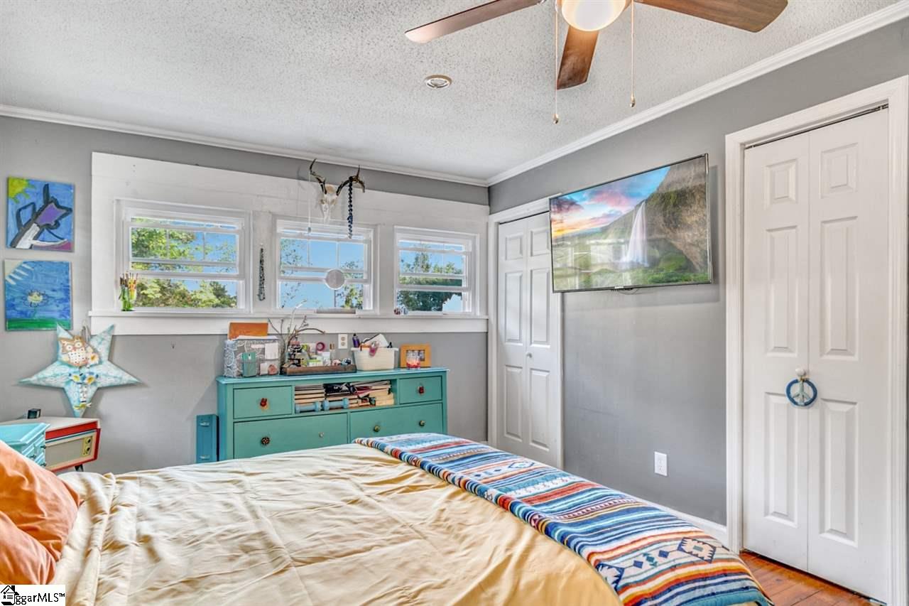 308 North Main Street Travelers Rest, SC 29690 - Photo 23 of 36