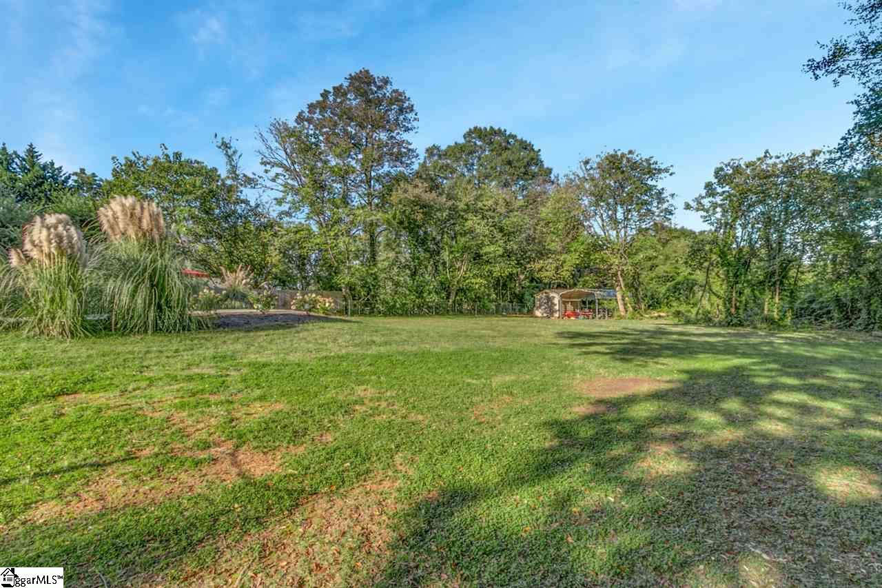 308 North Main Street Travelers Rest, SC 29690 - Photo 10 of 36
