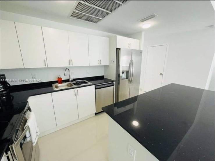 13660 Southwest 260th Street Homestead, FL 33032 - Photo 9 of 35