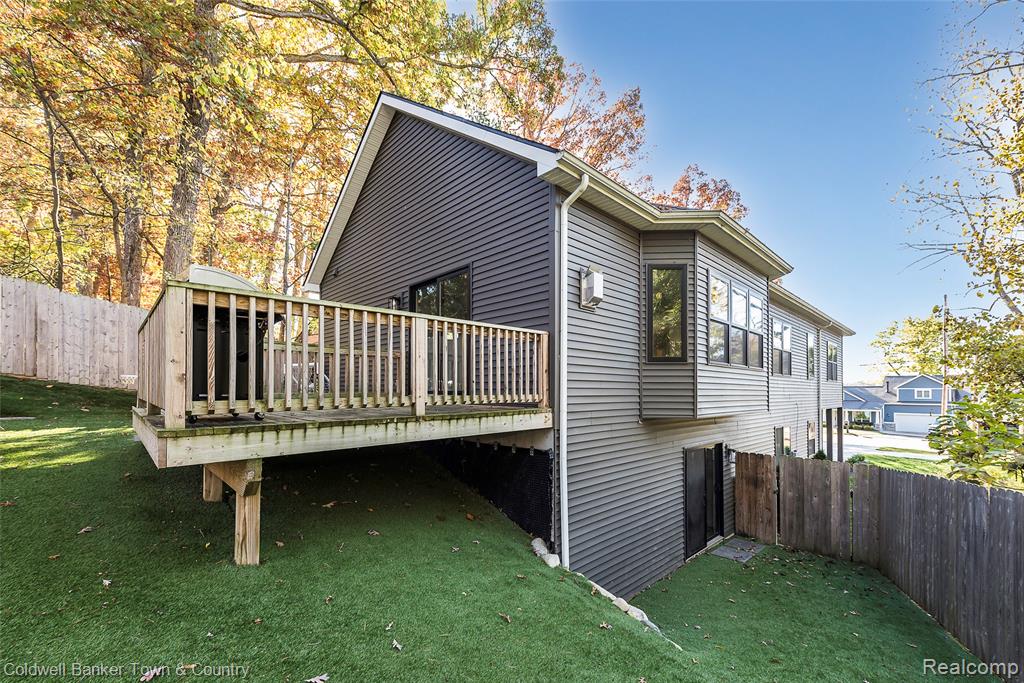 1293 Brighton Lake Road Brighton, MI 48116 - Photo 28 of 62 Gallery Image 28