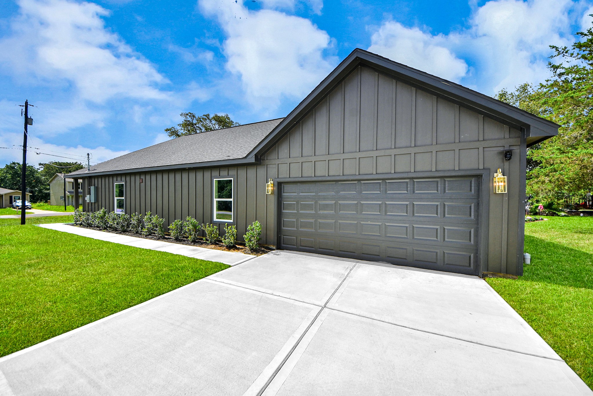 211 19th Street Hempstead, TX 77445 - Photo 4 of 32