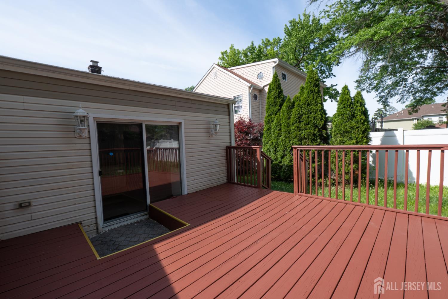 369 Fairview Avenue Colonia, NJ 07067 - Photo 17 of 21