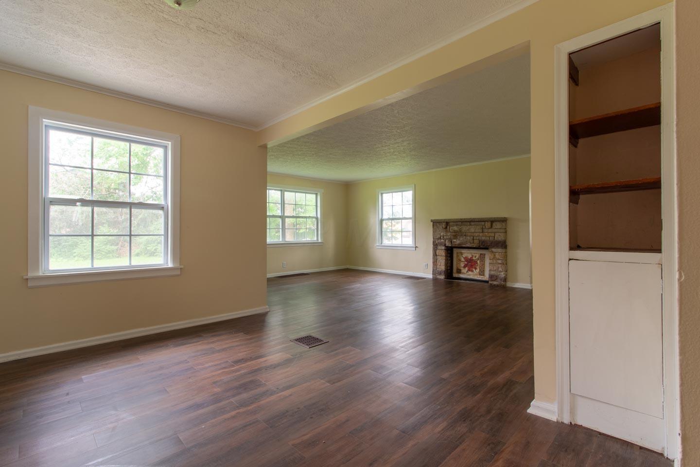 2525 Woodley Road Columbus, OH 43231 - Photo 5 of 23 Gallery Image 5