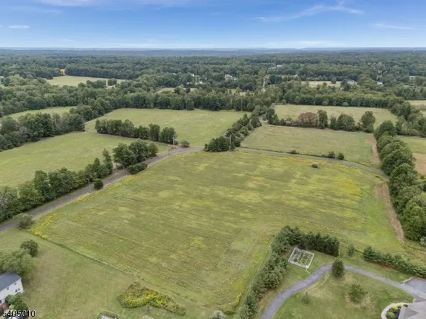 $180,000 | 130 Fitzer Road, Frenchtown, NJ 08825