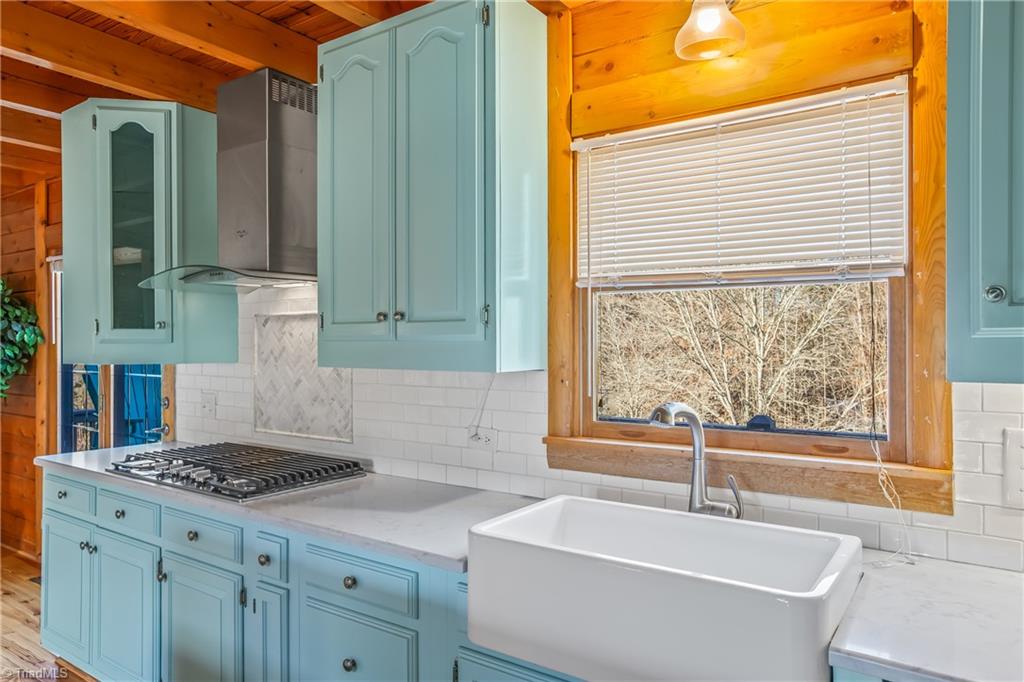 654 Towe Road Pilot Mountain, NC 27041 - Photo 11 of 41 Gallery Image 11