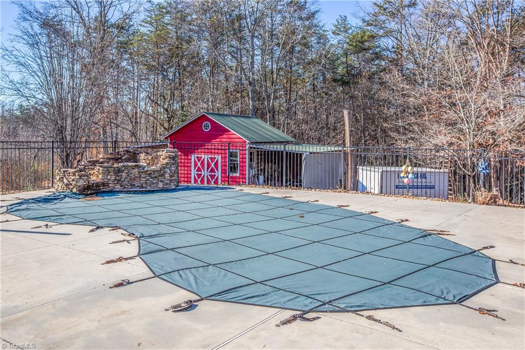 654 Towe Road Pilot Mountain, NC 27041 - Photo 31 of 41 Gallery Image 31