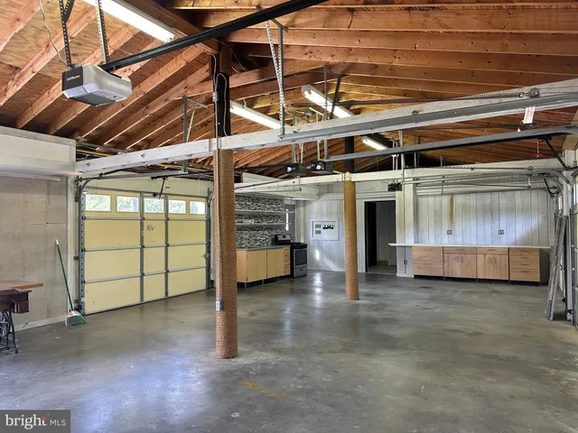 a view of a indoor garage