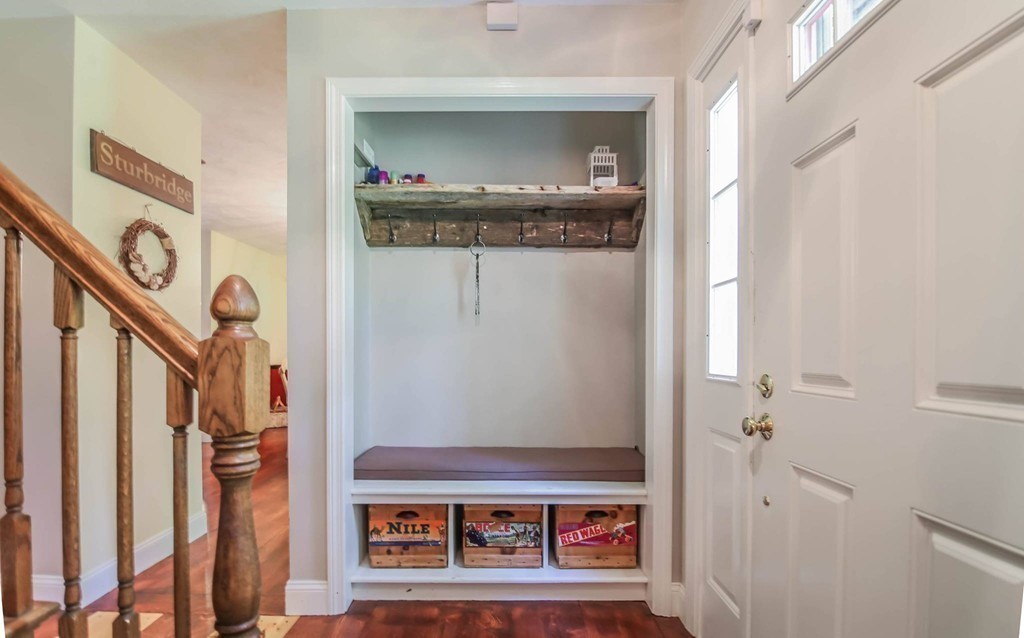 17 Allen Road Sturbridge, MA 01566 - Photo 13 of 30
