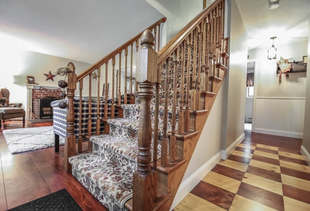 17 Allen Road Sturbridge, MA 01566 - Photo 18 of 30