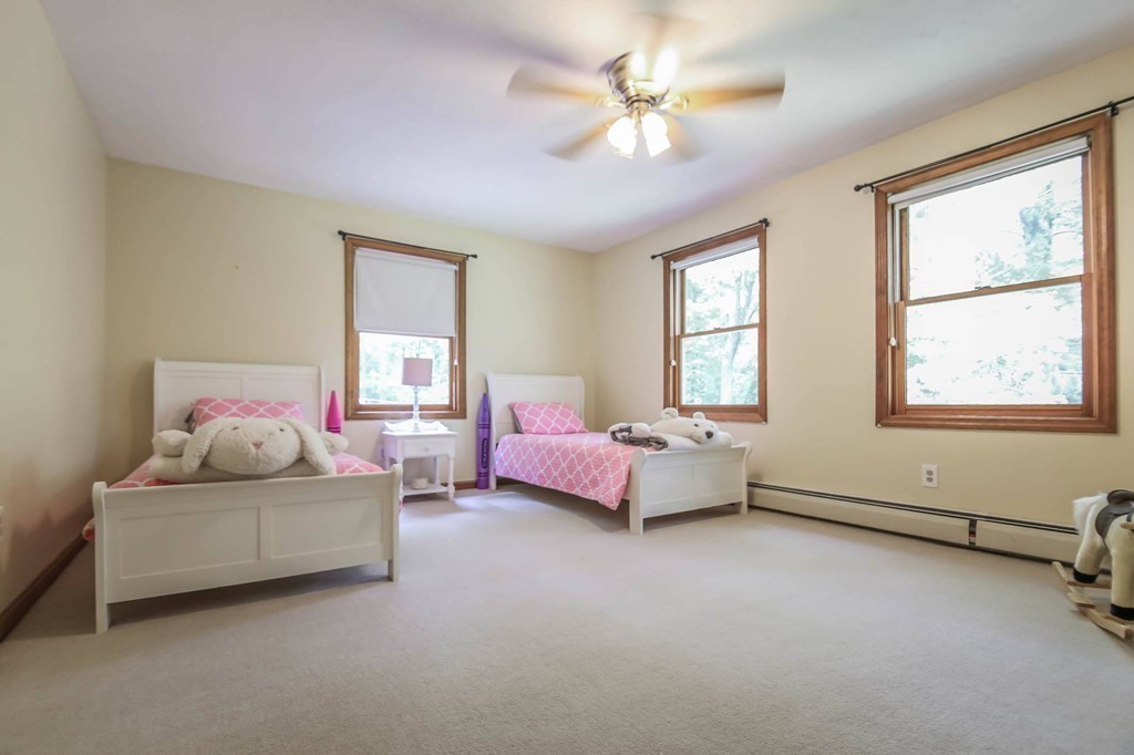 17 Allen Road Sturbridge, MA 01566 - Photo 28 of 30