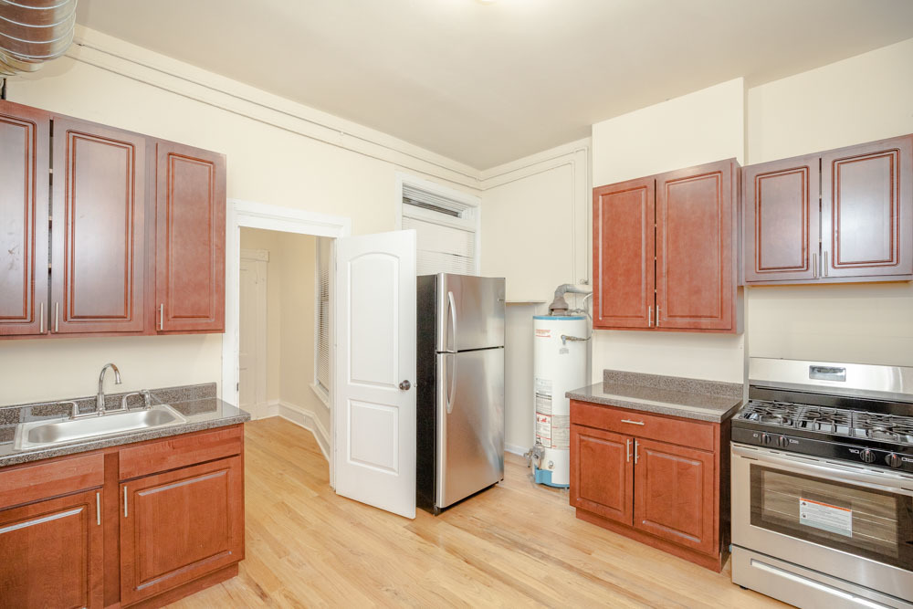 262 West 26th Street, Unit 2F Chicago, IL 60616 - Photo 4 of 14