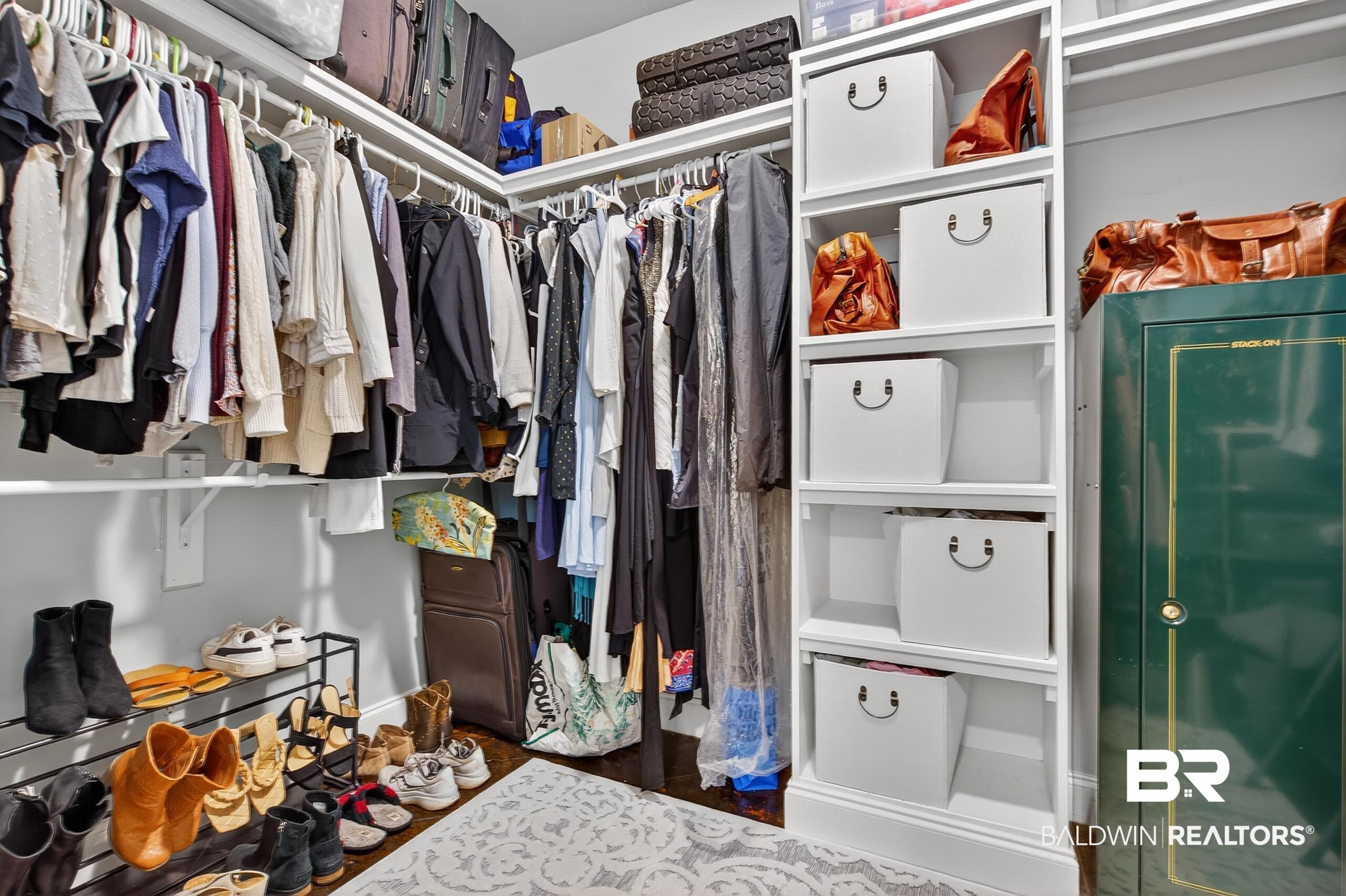 5517 Rabbit Creek Drive Theodore, AL 36582 - Photo 17 of 33 View of walk in closet