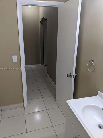 $1,799 | 928 Southwest 8th Avenue, Unit 1/2, Miami, FL 33130