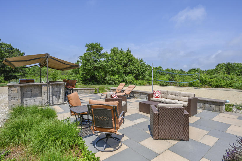 8 BURGESS POINT Shores Wareham, MA 02571 - Photo 12 of 65 094-photo-rear-view-8435807