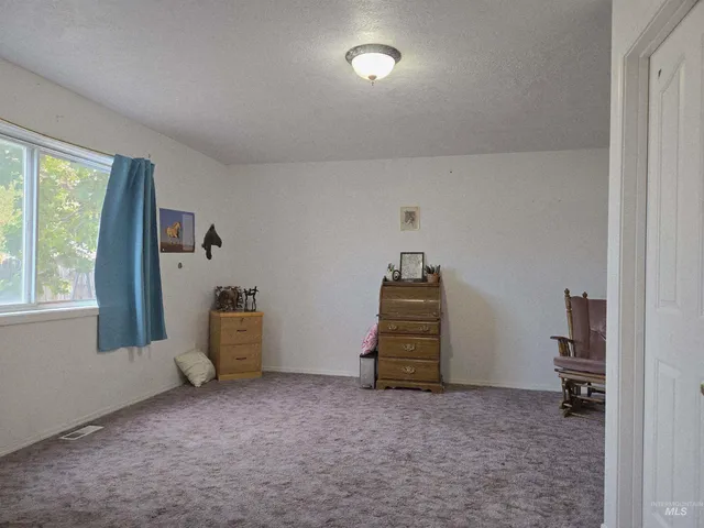 $339,500 | 1680 Pennington Drive, Ontario, OR 97914