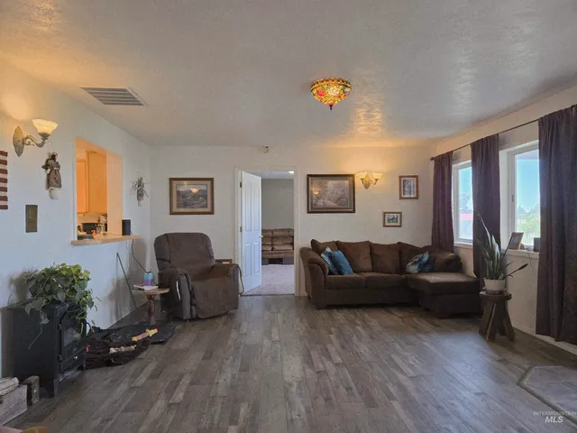 $339,500 | 1680 Pennington Drive, Ontario, OR 97914