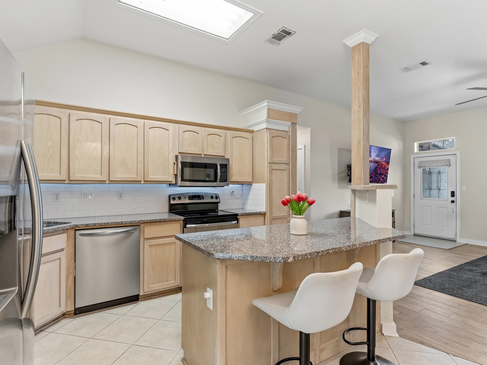 7250 Hidden Valley Drive Beaumont, TX 77708 - Photo 13 of 31