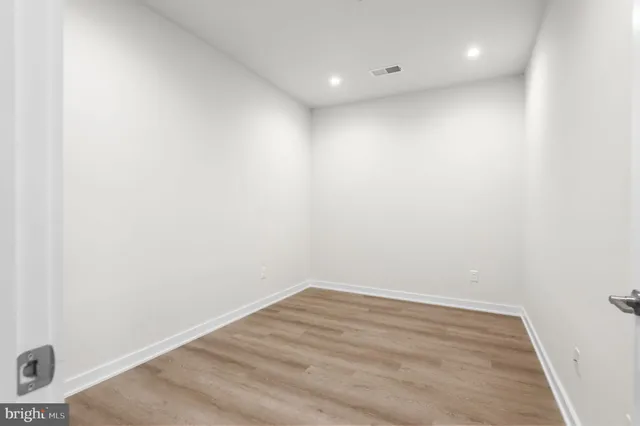 $2,780 | 26 South York Road, Unit 408, Hatboro, PA 19040