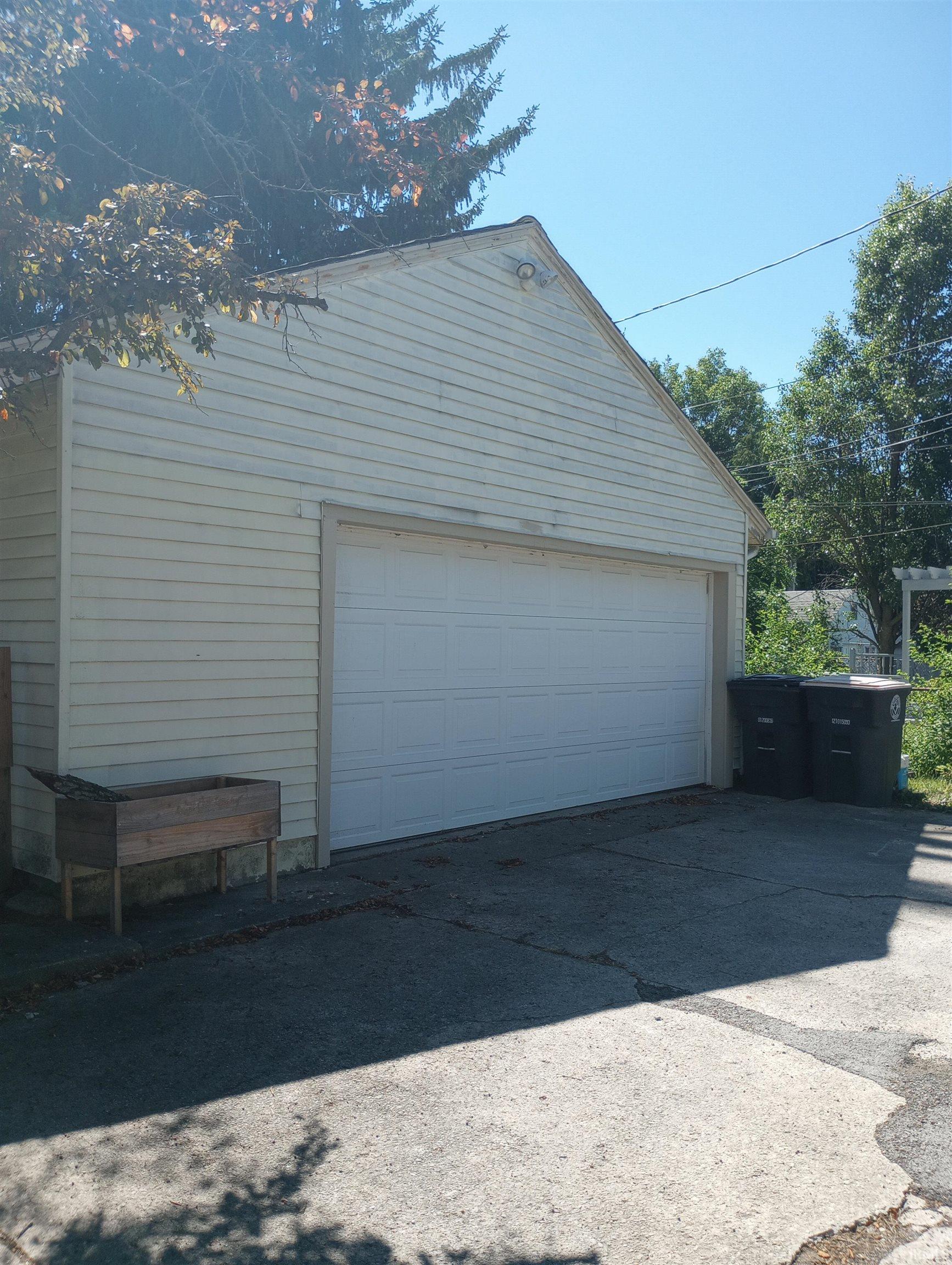 1508 Strand Road Fort Wayne, IN 46808 - Photo 47 of 49 Gallery Image 47