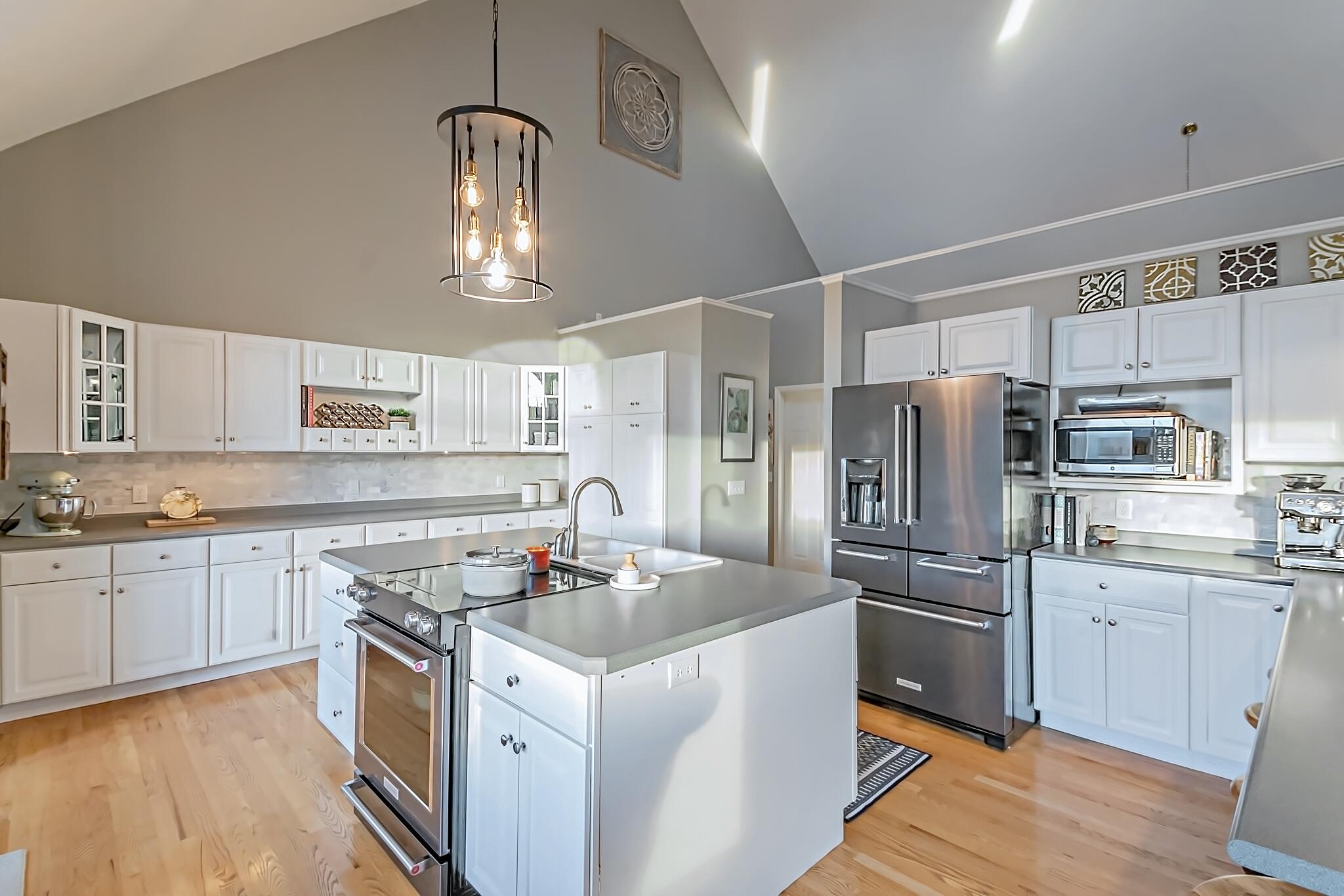 2300 North County Line Road Watervliet, MI 49098 - Photo 8 of 51 8