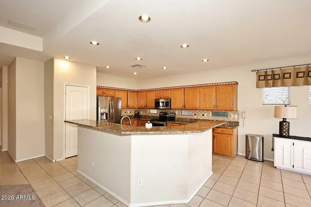 $560,000 | 1930 West Armstrong Way, Chandler, AZ 85286